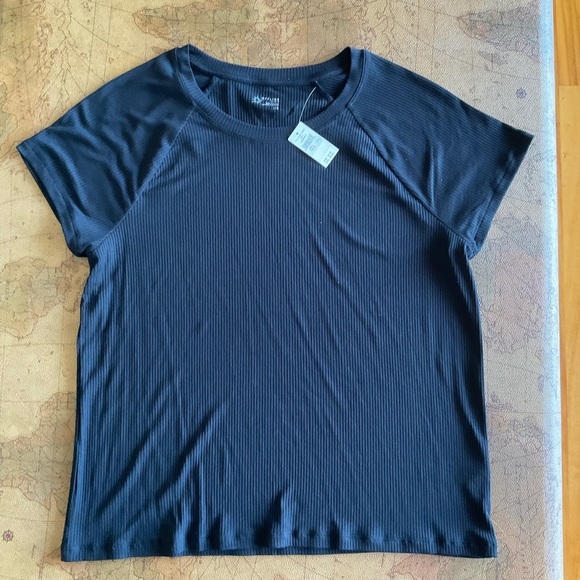 Aerie Offline Black Ribbed Short Sleeve Tee - Picture 3 of 8